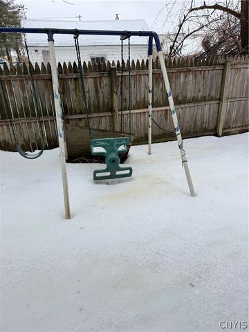 935 Jay Street, Utica, NY 13501