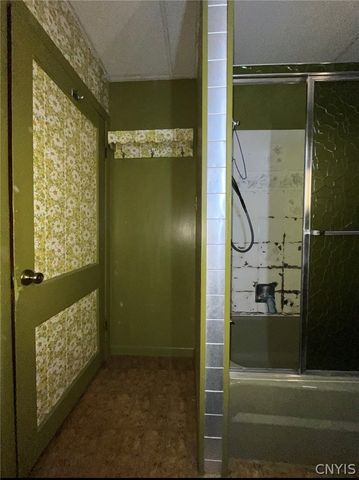 935 Jay Street, Utica, NY 13501