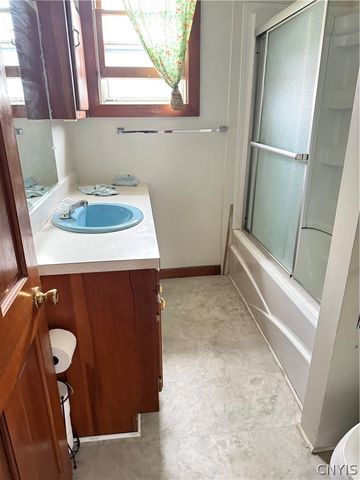 935 Jay Street, Utica, NY 13501