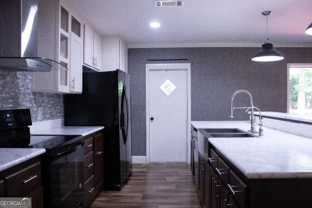 223 Azalea Drive, Jefferson, GA 30549
