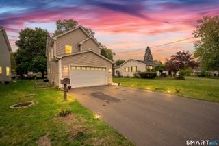 15 Third Street, Windsor Locks, CT 06096