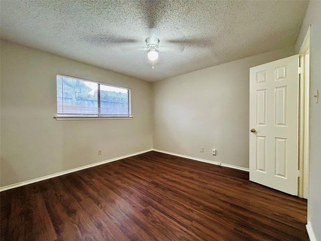 9304 Kempler DR A, Austin, TX 78748