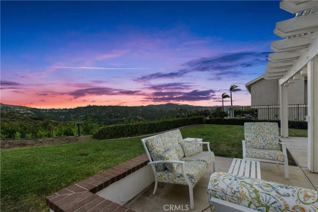 781 S Goldfinch Way, Anaheim Hills, CA 92807