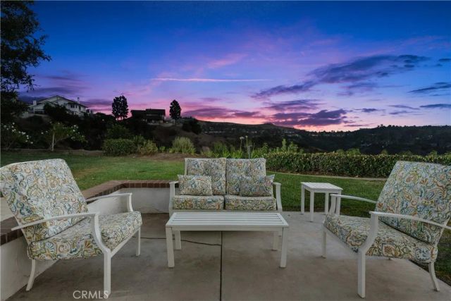 781 S Goldfinch Way, Anaheim Hills, CA 92807