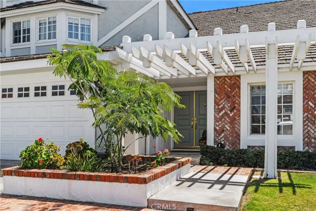 781 S Goldfinch Way, Anaheim Hills, CA 92807