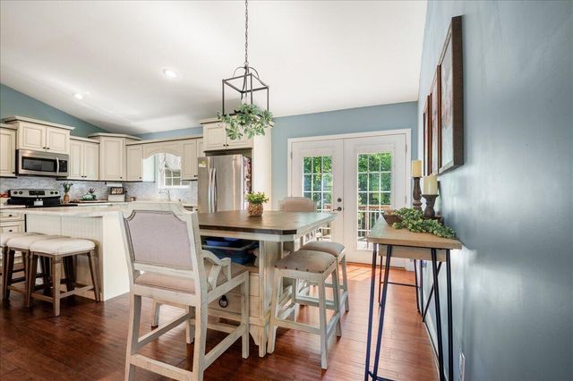 300 Landen Drive, Corbin, KY 40701