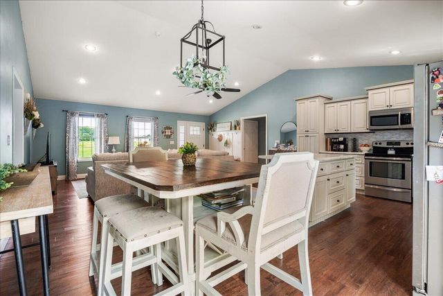 300 Landen Drive, Corbin, KY 40701
