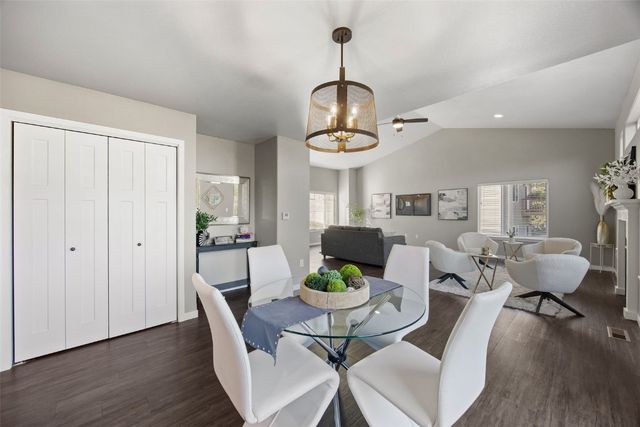 856 N 1st Avenue, Iowa City, IA 52245