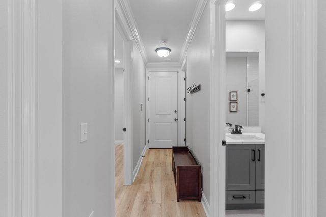 151 Raiders Trail, Valparaiso, FL 32580