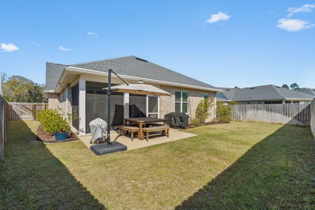 151 Raiders Trail, Valparaiso, FL 32580