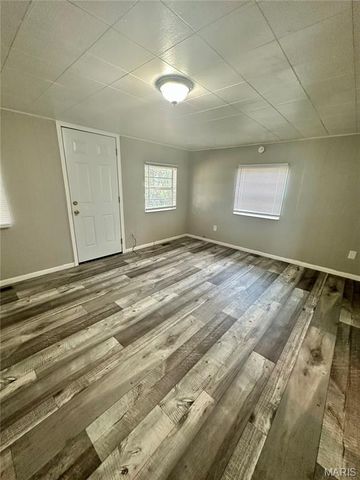 114 Norval, Sikeston, MO 63801