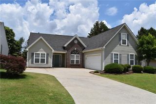 910 Grace Drive, Lawrenceville, GA 30043