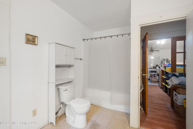 1205 Adeline Street, Hattiesburg, MS 39401