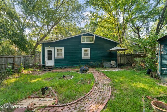 1205 Adeline Street, Hattiesburg, MS 39401