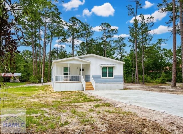640 North Macon Street, Ludowici, GA 31316