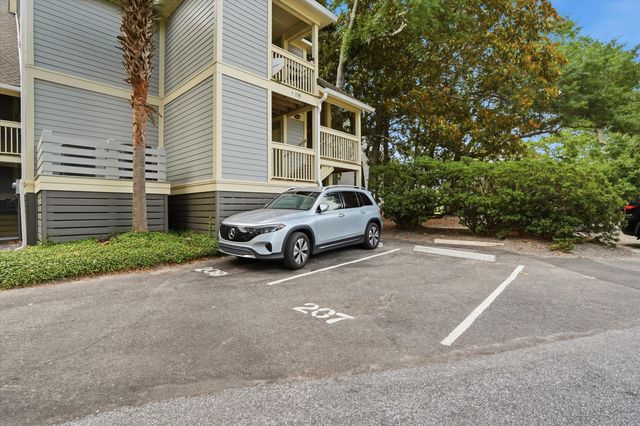 207 Little Oak Island Drive, Folly Beach, SC 29439