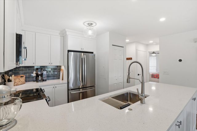 207 Little Oak Island Drive, Folly Beach, SC 29439