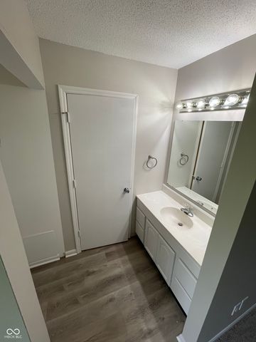 2717 N Rural Street, Indianapolis, IN 46218