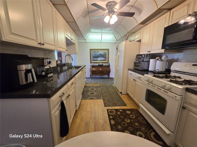 8186 TERRACE GARDEN DRIVE N 409, St Petersburg, FL 33709