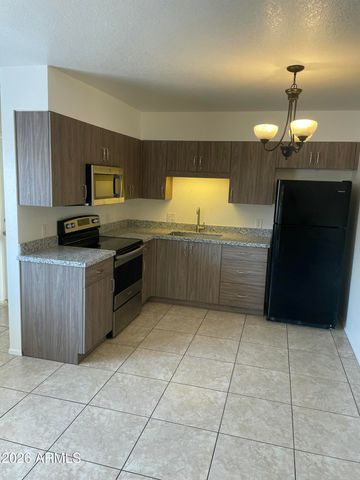 913 E FOUNTAIN Street, Mesa, AZ 85203