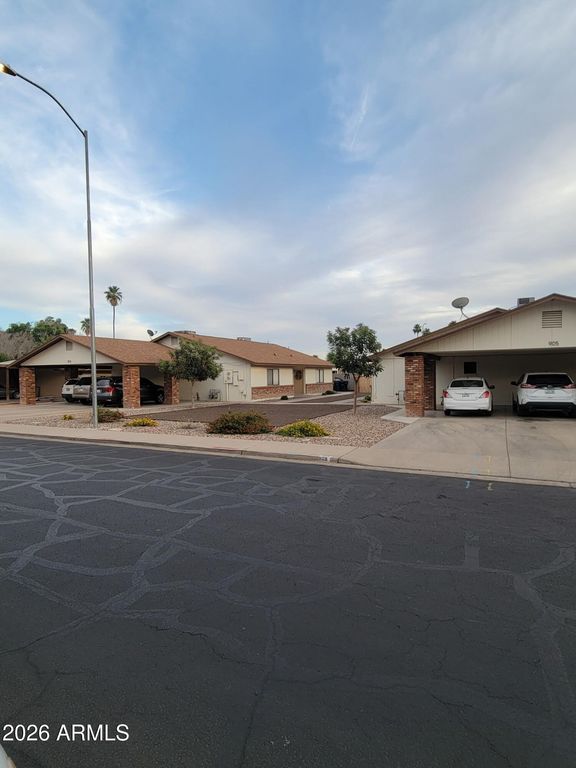 913 E FOUNTAIN Street, Mesa, AZ 85203