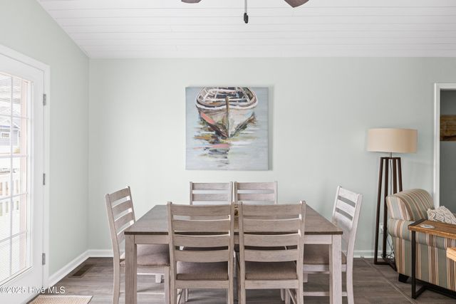 117 NE 52nd Street, Oak Island, NC 28465