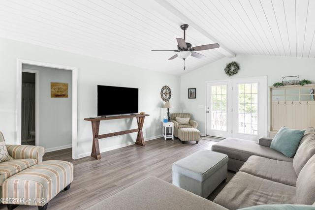 117 NE 52nd Street, Oak Island, NC 28465