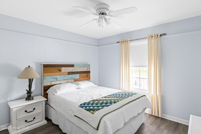 117 NE 52nd Street, Oak Island, NC 28465