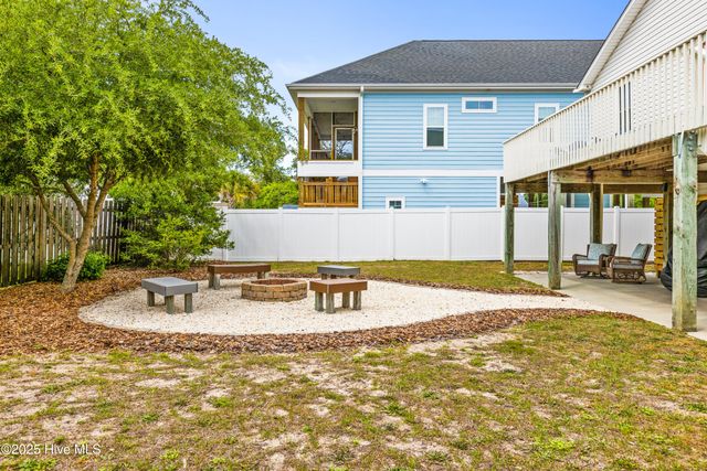 117 NE 52nd Street, Oak Island, NC 28465