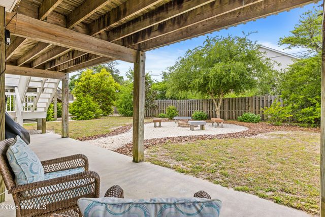 117 NE 52nd Street, Oak Island, NC 28465