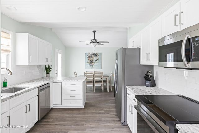 117 NE 52nd Street, Oak Island, NC 28465