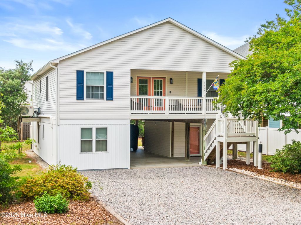 117 NE 52nd Street, Oak Island, NC 28465