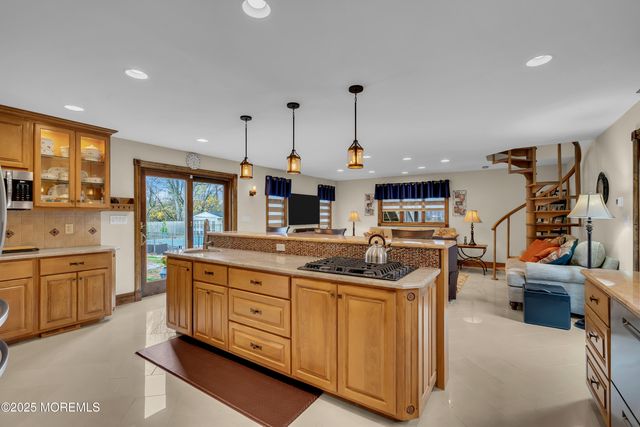 49 Highbridge Road, New Egypt, NJ 08533