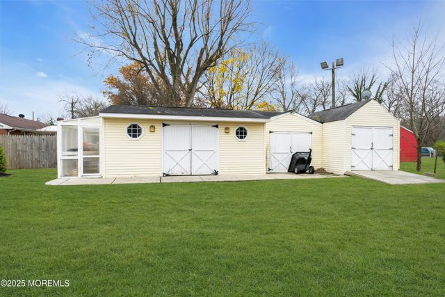 49 Highbridge Road, New Egypt, NJ 08533