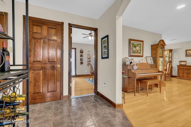 49 Highbridge Road, New Egypt, NJ 08533