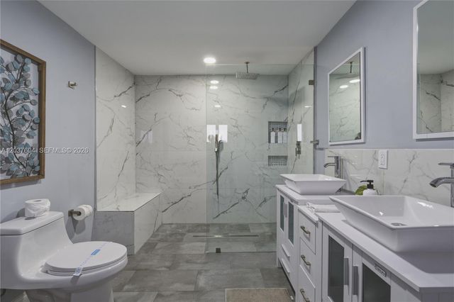 7395 SW 39th St, Miami, FL 33155