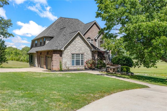 3323 Savannah Drive, Harrison, AR 72601