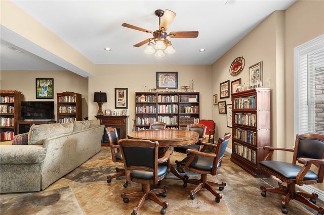3323 Savannah Drive, Harrison, AR 72601