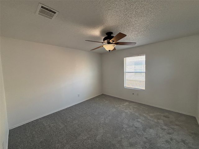 653 Condor Trail, Saginaw, TX 76131