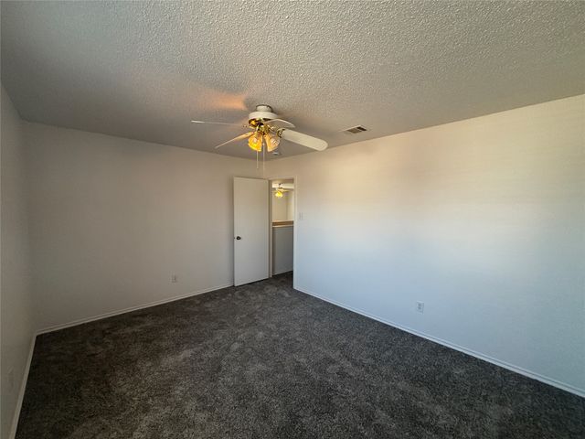 653 Condor Trail, Saginaw, TX 76131