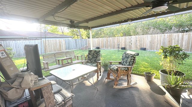 254 Evanston Street, Houston, TX 77015