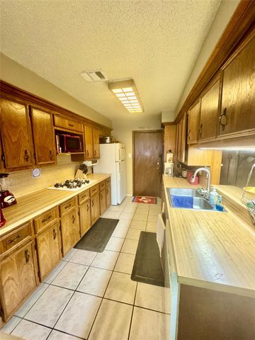 254 Evanston Street, Houston, TX 77015
