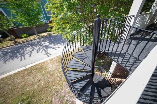 137 HARBOR POINT LN, Memphis, TN 38103