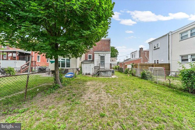 207 BARTRAM, Essington, PA 19029