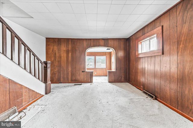 207 BARTRAM, Essington, PA 19029