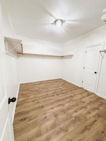 14245 Billy Decoteau Rd, St Amant, LA 70774