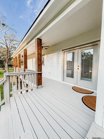 14245 Billy Decoteau Rd, St Amant, LA 70774