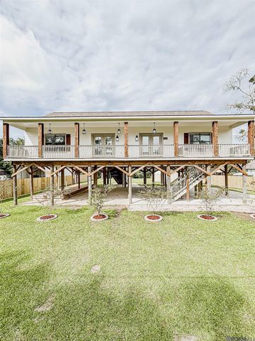 14245 Billy Decoteau Rd, St Amant, LA 70774