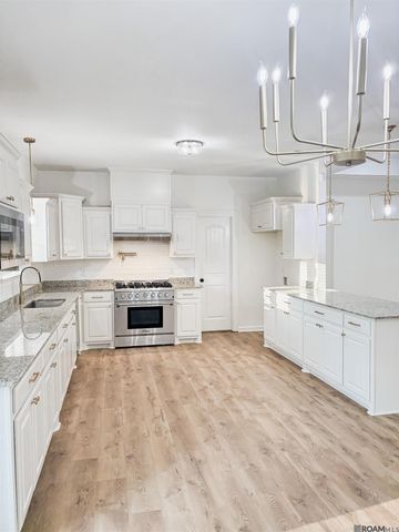 14245 Billy Decoteau Rd, St Amant, LA 70774