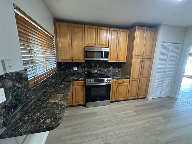 1000 W Las Olas Blvd 1, Fort Lauderdale, FL 33312